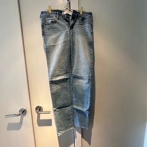Abercrombie & Fitch. Size 27. Jeans.